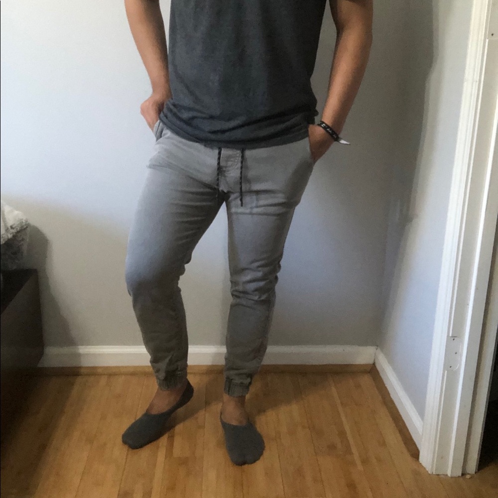 American Eagle Fitted Extreme Flex Joggers
